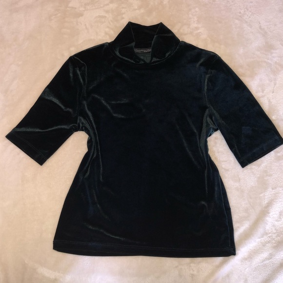 Velvet Top - Picture 2 of 6